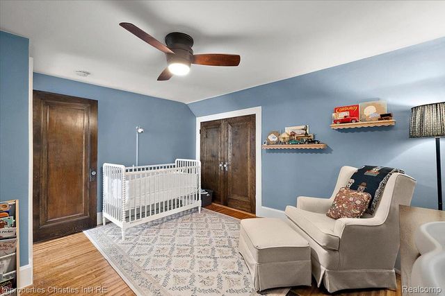 836 Edgewood Drive, Royal Oak, MI 48067