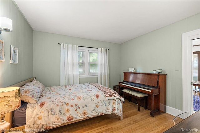 836 Edgewood Drive, Royal Oak, MI 48067