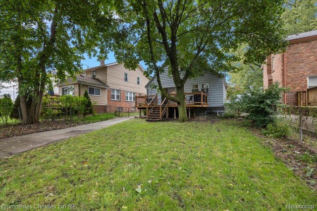 836 Edgewood Drive, Royal Oak, MI 48067