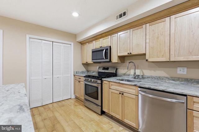 206 MORGAN ST NW, Washington, DC 20001