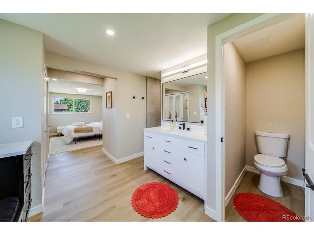 1528 Lamplighter Dr, Longmont, CO 80504