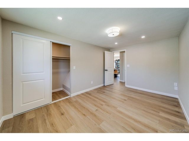 1528 Lamplighter Dr, Longmont, CO 80504
