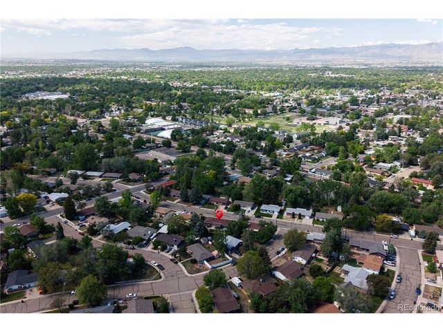 1528 Lamplighter Dr, Longmont, CO 80504