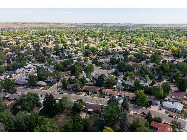 1528 Lamplighter Dr, Longmont, CO 80504