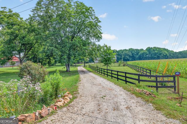 1200 Woodlawn Road, Mansfield, GA 30055