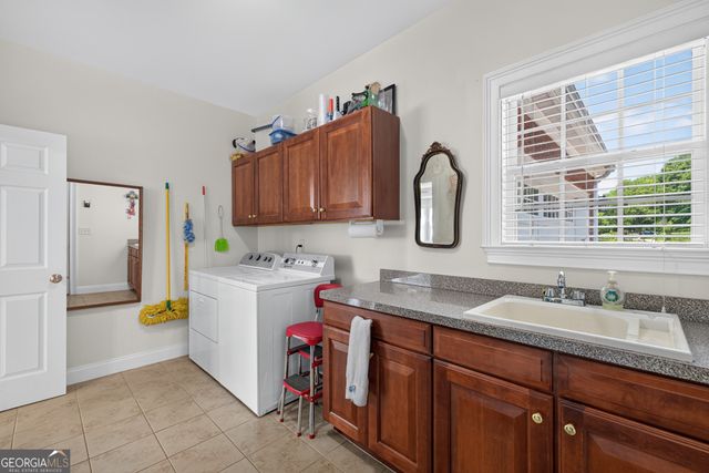 1200 Woodlawn Road, Mansfield, GA 30055