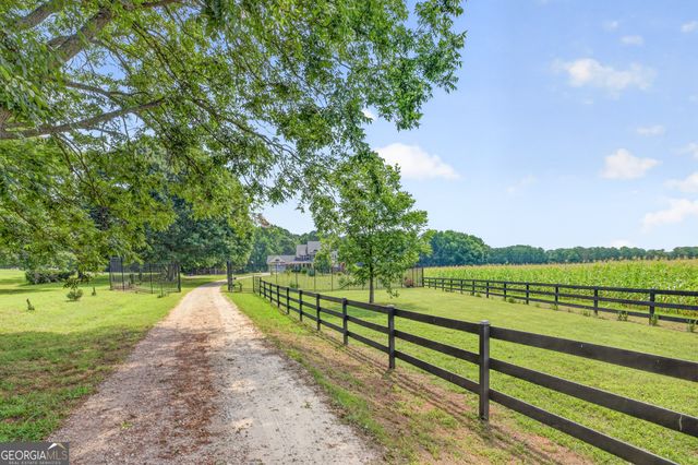 1200 Woodlawn Road, Mansfield, GA 30055