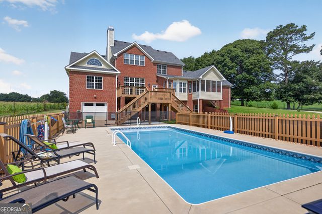 1200 Woodlawn Road, Mansfield, GA 30055