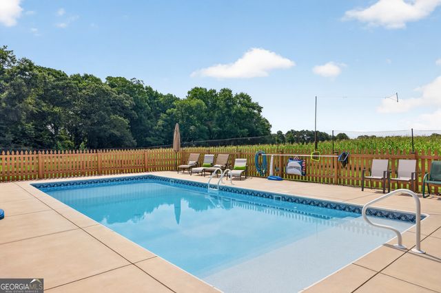 1200 Woodlawn Road, Mansfield, GA 30055