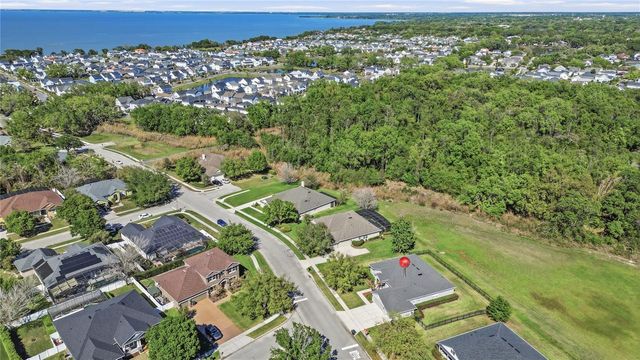 8 WINTERS LANDING DRIVE, Oakland, FL 34787