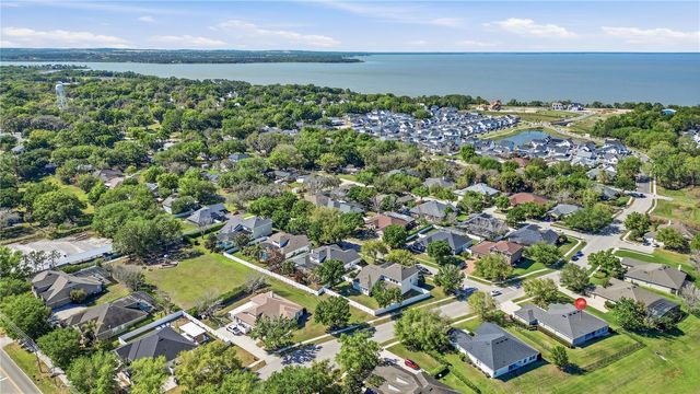 8 WINTERS LANDING DRIVE, Oakland, FL 34787