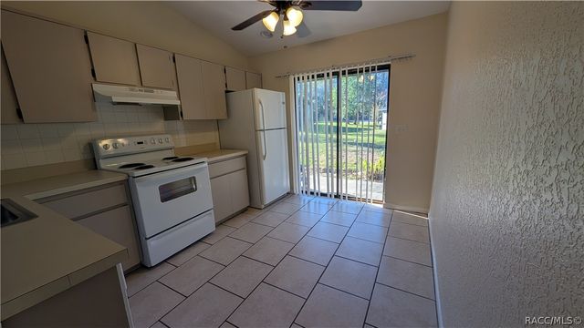 5348 W Customer Court, Lecanto, FL 34461