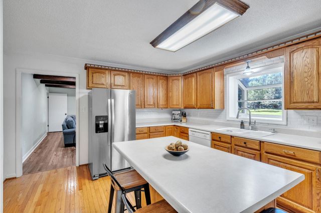 241 Rector Roads, Inman, SC 29349