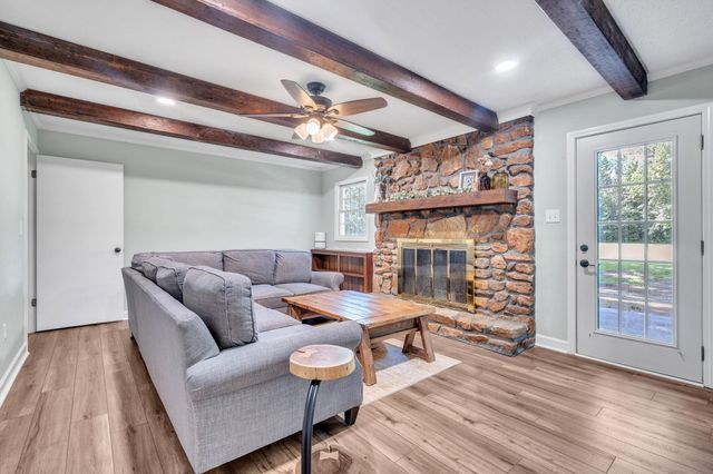 241 Rector Roads, Inman, SC 29349