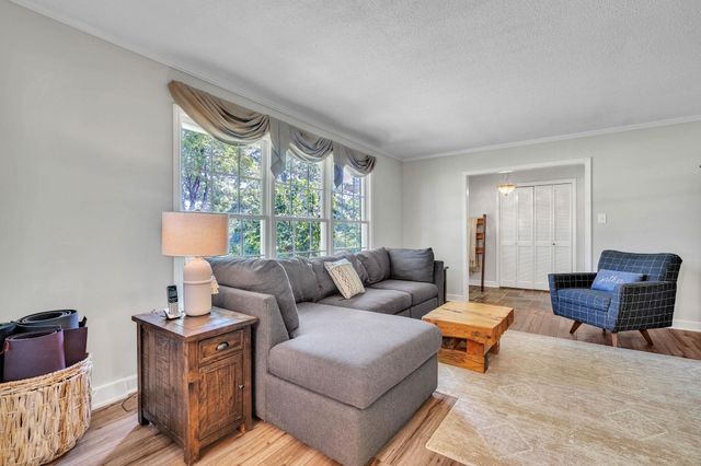 241 Rector Roads, Inman, SC 29349