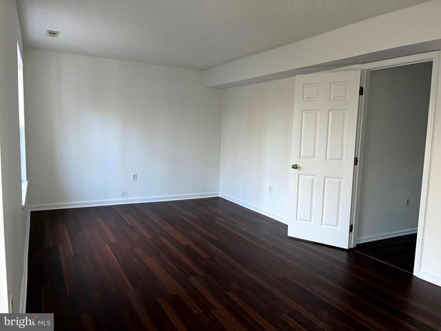 15 HALSTEAD PL, Princeton, NJ 08540