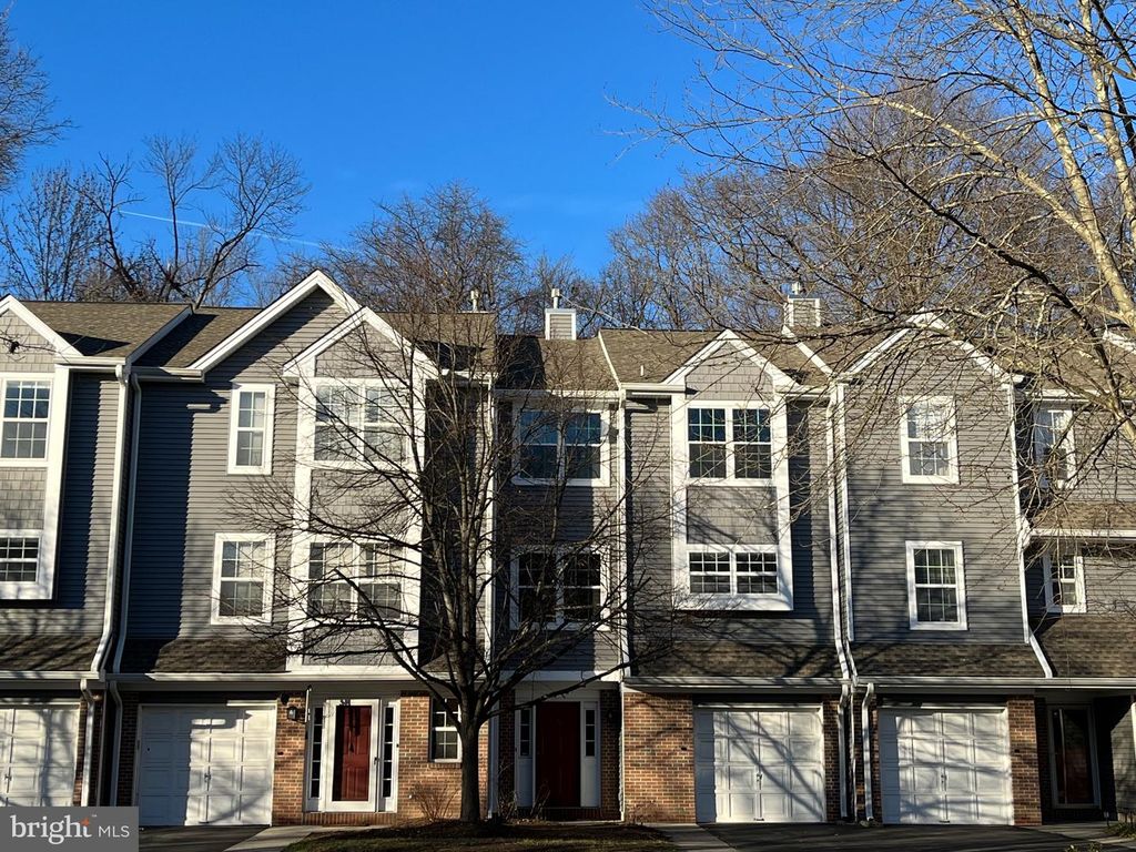 15 HALSTEAD PL, Princeton, NJ 08540