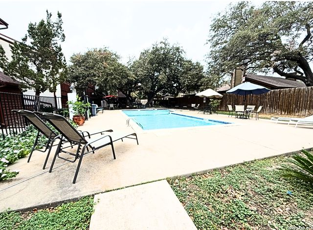 10527 Perrin Beitel Rd Apt D207, San Antonio, TX 78217