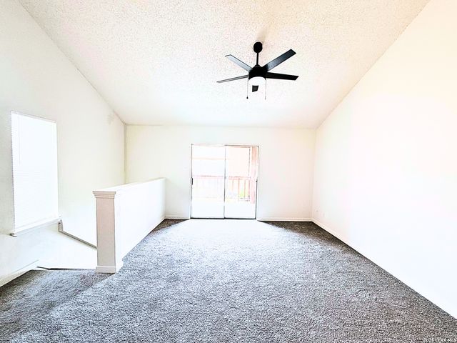 10527 Perrin Beitel Rd Apt D207, San Antonio, TX 78217