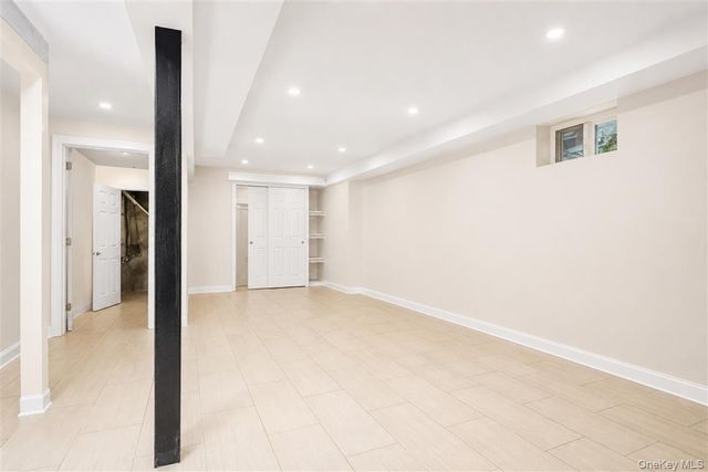 85-36 112th Street, Richmond Hill, NY 11418