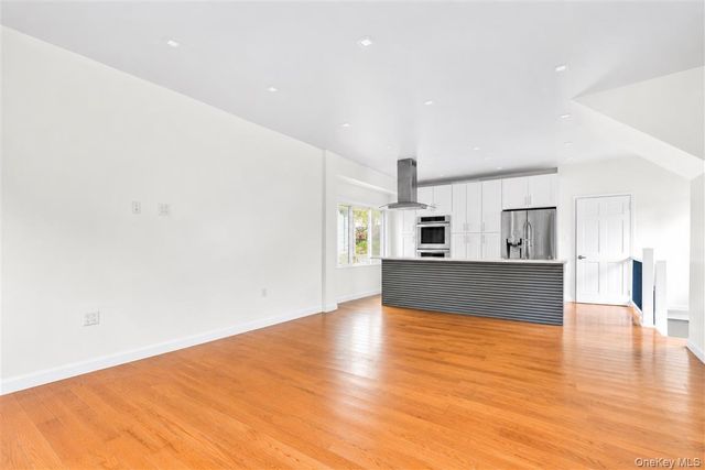 85-36 112th Street, Richmond Hill, NY 11418
