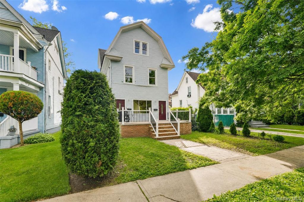 85-36 112th Street, Richmond Hill, NY 11418