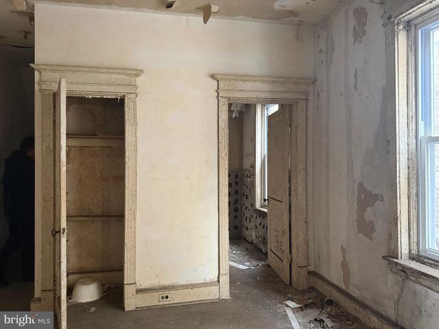 209 S 60TH ST, Philadelphia, PA 19139