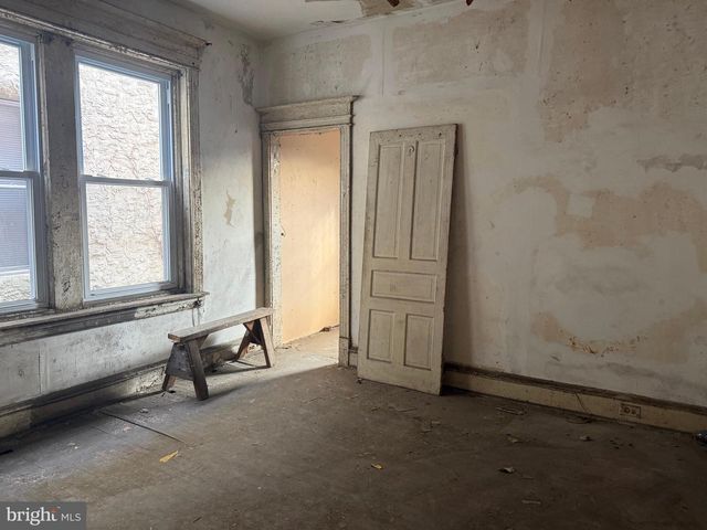 209 S 60TH ST, Philadelphia, PA 19139