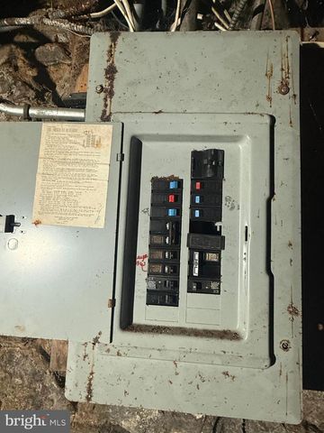 209 S 60TH ST, Philadelphia, PA 19139