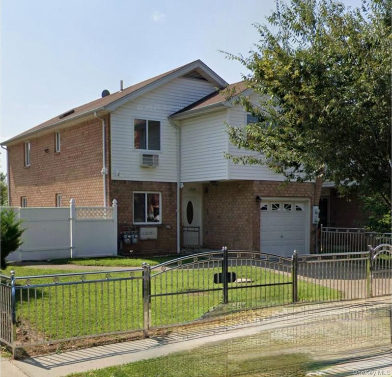 2228 Norton Avenue, Bronx, NY 10473