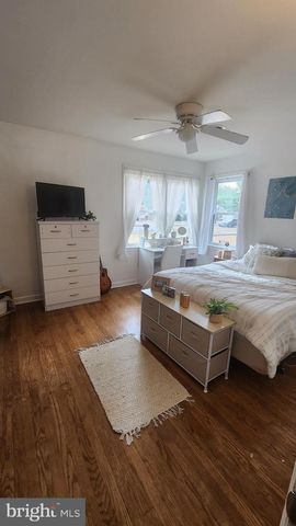 211 UNIVERSITY BLVD, Glassboro, NJ 08028