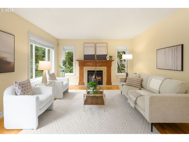 2636 Sw 64TH Pl, Portland, OR 97225