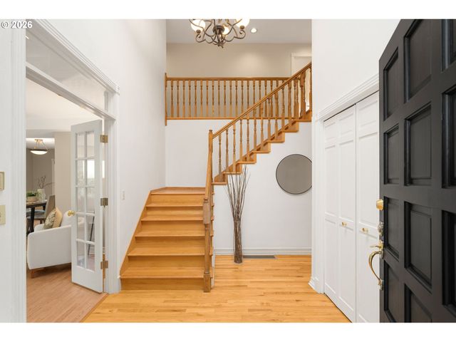 2636 Sw 64TH Pl, Portland, OR 97225