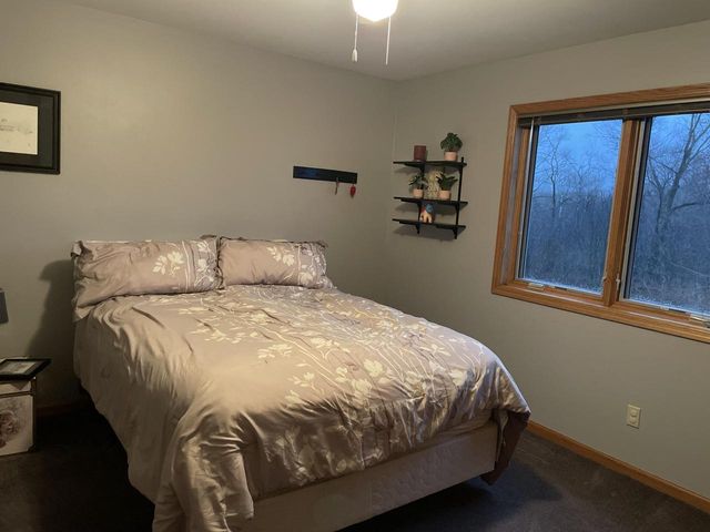W253S10980 Hunters Run, Mukwonago, WI 53149