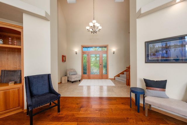 20960 Royal Oak Circle, Bend, OR 97701