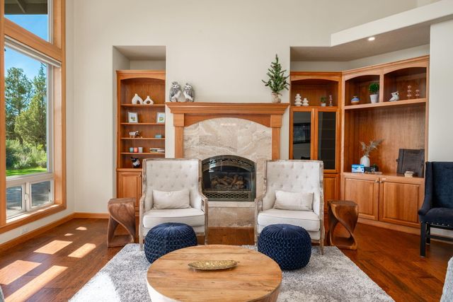 20960 Royal Oak Circle, Bend, OR 97701