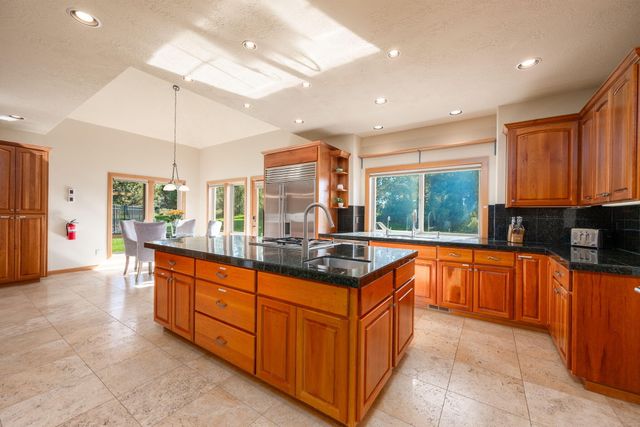 20960 Royal Oak Circle, Bend, OR 97701