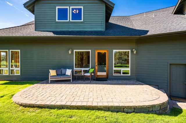 20960 Royal Oak Circle, Bend, OR 97701