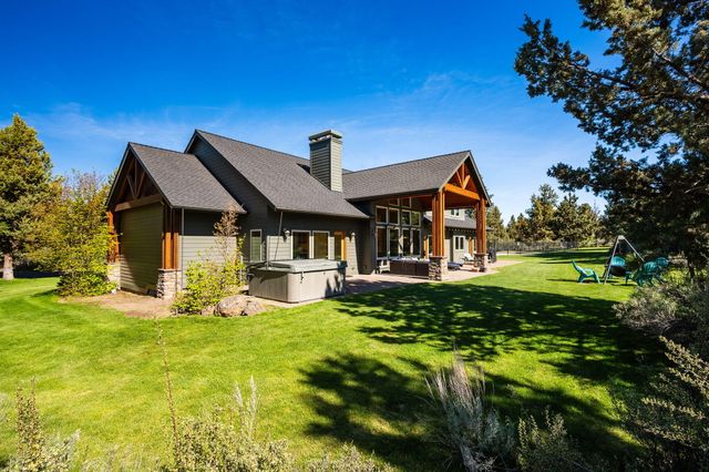 20960 Royal Oak Circle, Bend, OR 97701