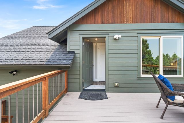 20960 Royal Oak Circle, Bend, OR 97701