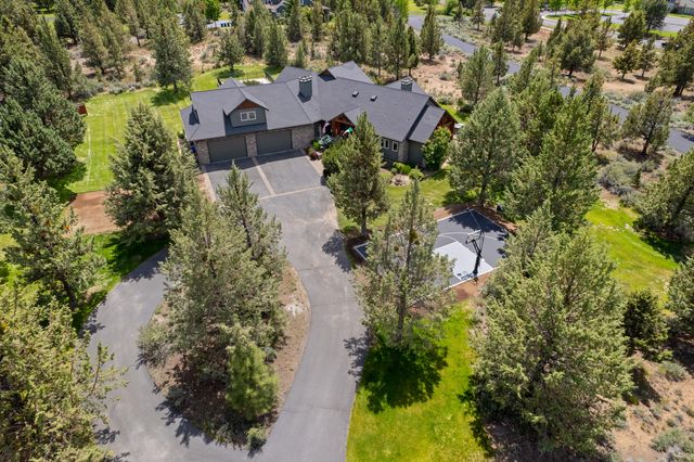 20960 Royal Oak Circle, Bend, OR 97701