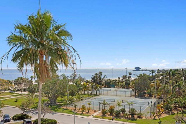 1200 N SHORE DRIVE NE 407, St Petersburg, FL 33701