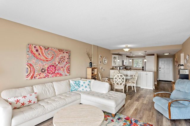 1200 N SHORE DRIVE NE 407, St Petersburg, FL 33701