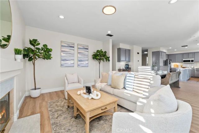 2156 Blazing, Corona, CA 92879