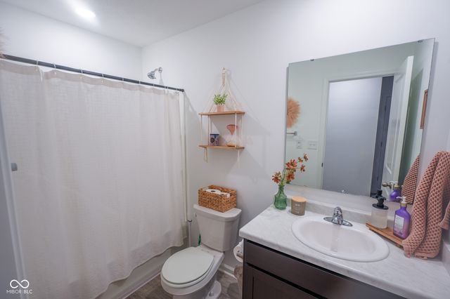 949 Borealis Drive, Franklin, IN 46131