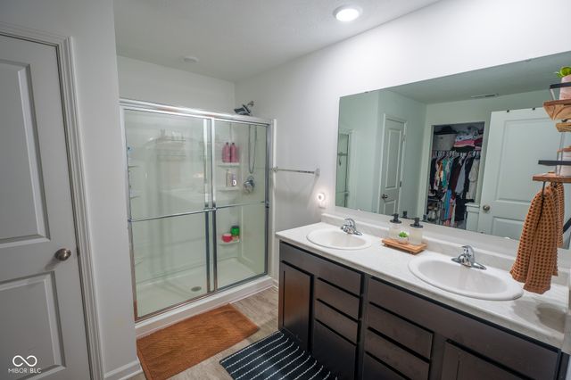 949 Borealis Drive, Franklin, IN 46131