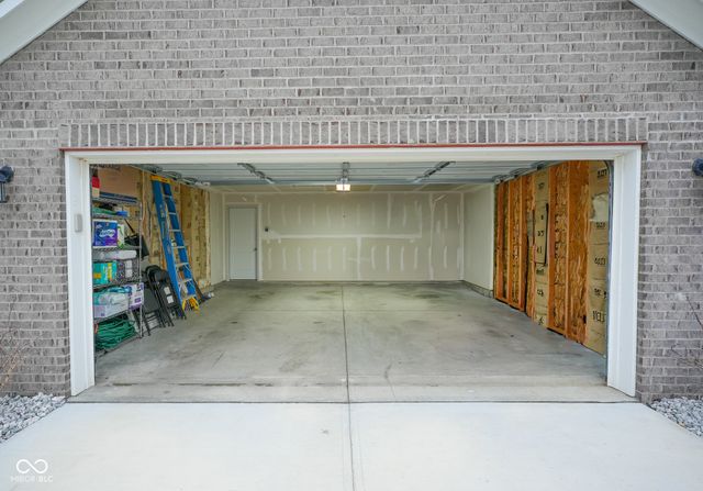 949 Borealis Drive, Franklin, IN 46131