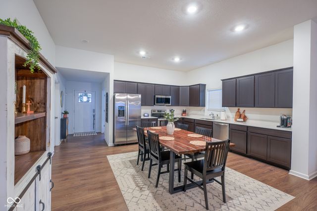 949 Borealis Drive, Franklin, IN 46131