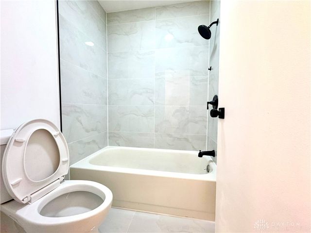 3034 Bright Bounty Lane, Dayton, OH 45449