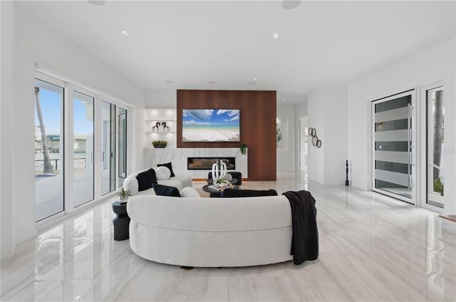 1475 JOHN RINGLING PARKWAY, Sarasota, FL 34236